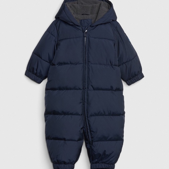 ✨SOLD✨ Baby Gap snowsuit 12-18 months - Picture 1 of 2